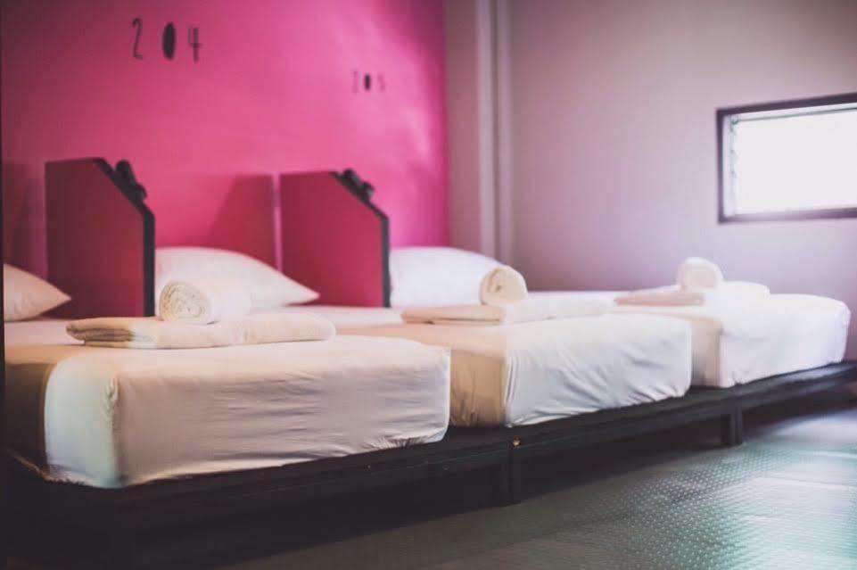 The Virgo Hostel Chiang Mai Exterior photo